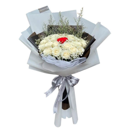 One Of A Kind Lover - White Roses Bouquet